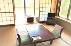 Room 202 (Japanese-style room)